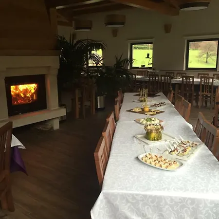 La Casona De Rey 2*